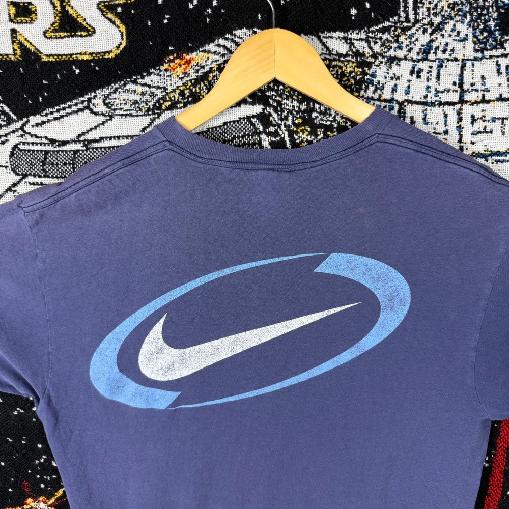 Vintage 90s Nike Oval Swoosh T-Shirt Purple Distressed Thrashed Mens Medium